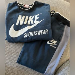 Nike Sweat Suit